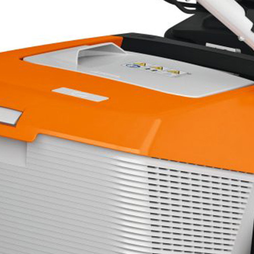 <b>INDICADOR DE NÍVEL</b>
Indicador de fácil visualização mostra quando o cesto está cheio, evitando paradas desnecessárias durante o uso.