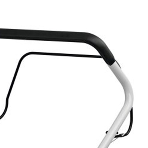 <b>ALAVANCA DE ACIONAMENTO</b>
Parte do sistema de segurança, pressione a alavanca do RM 2 R antes de puxar o cordão para acionar a ferramenta de corte.